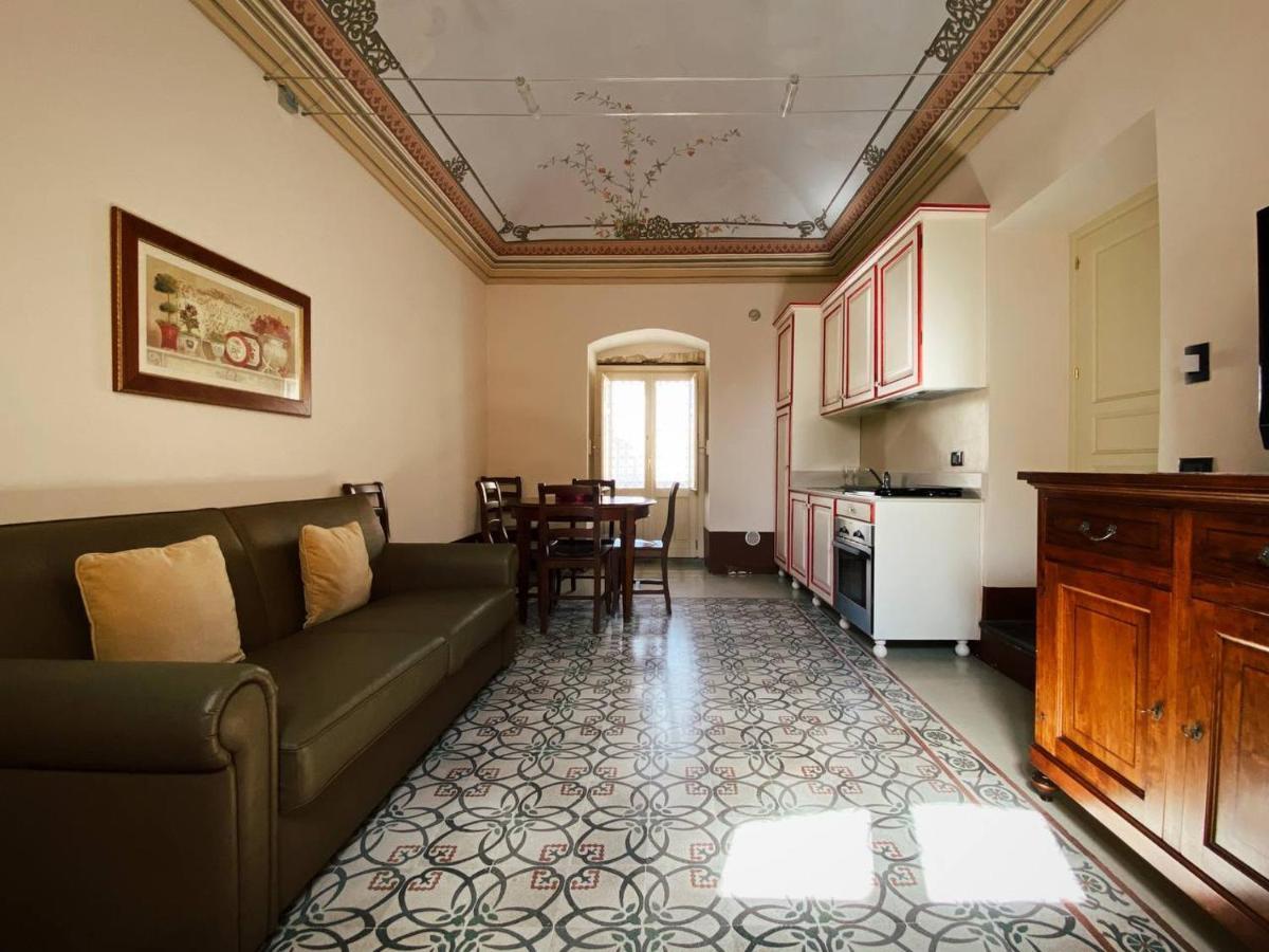 Palazzo Gambuzza Aparthotel Ispica Kültér fotó